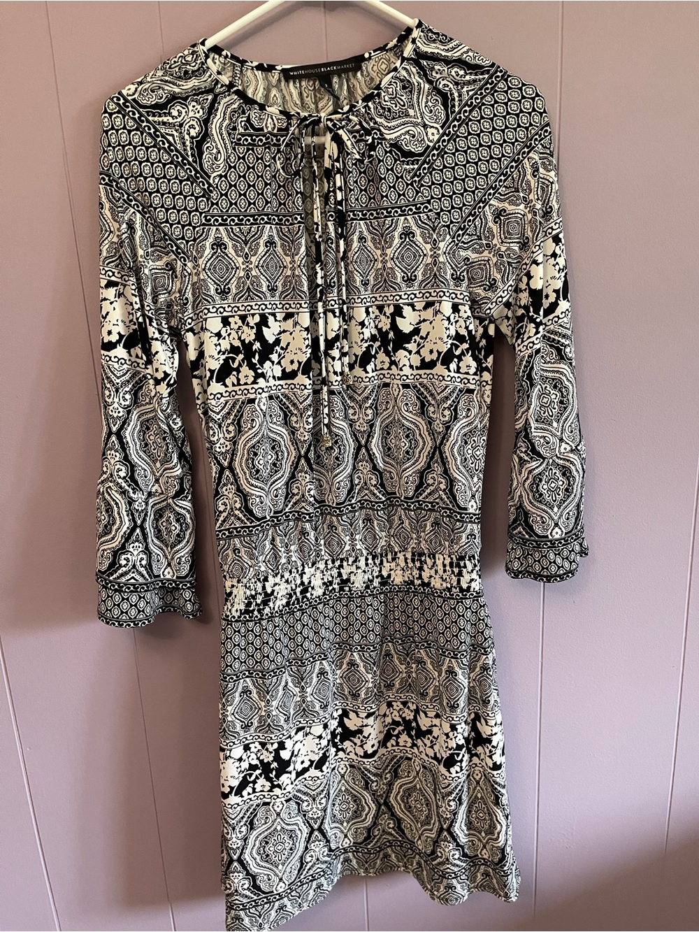 Black & White Printed Tie-Neck Women’s Dress drop wai